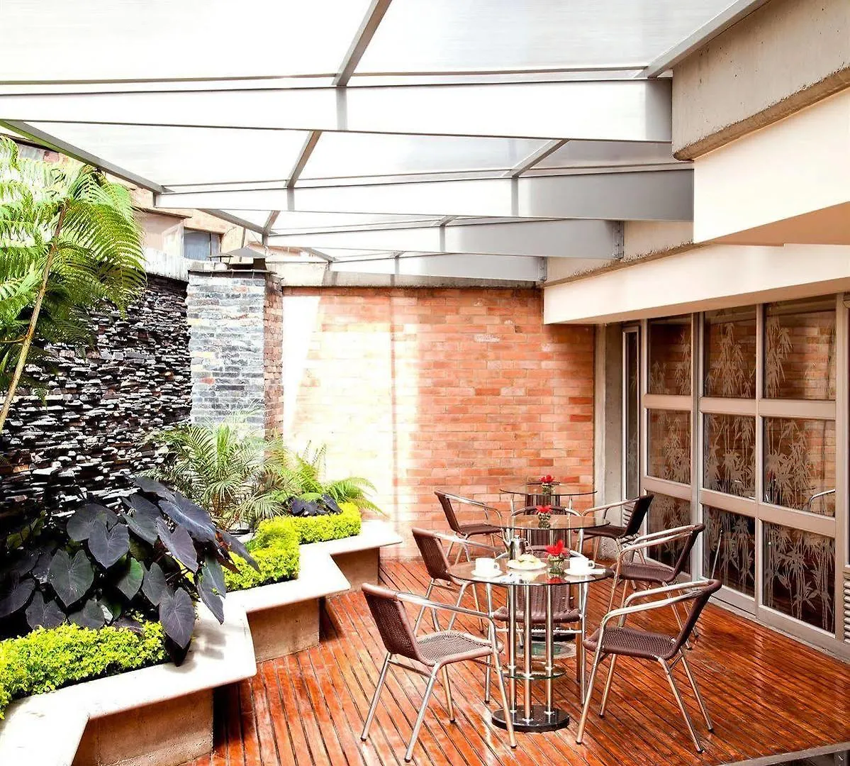 Estelar Apartamentos Aeropuerto Bogotá Aparthotel